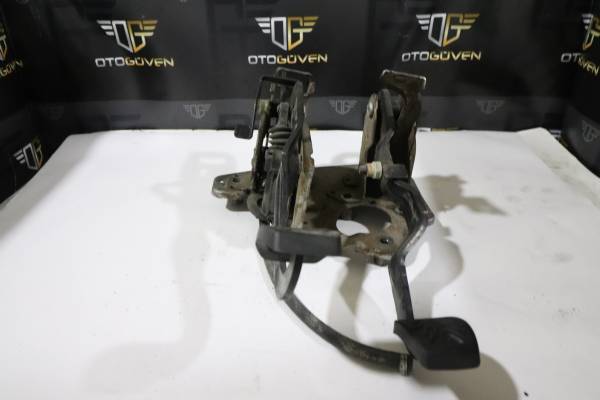 FORD CUSTOM 310 S 100 PS ÇIKMA PARÇA TRANSİT V155 GAZ PEDALI